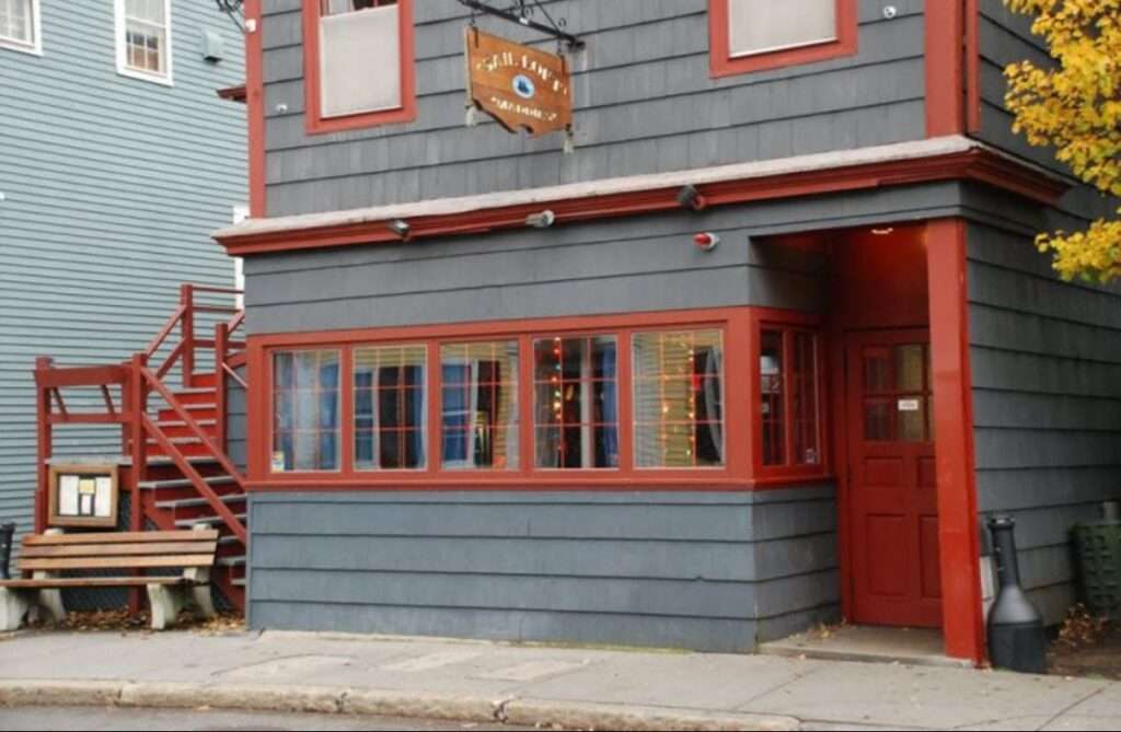 Maddie’s Sail Loft photo 6